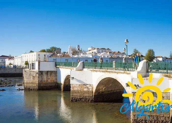 Rocco House By Algartur *